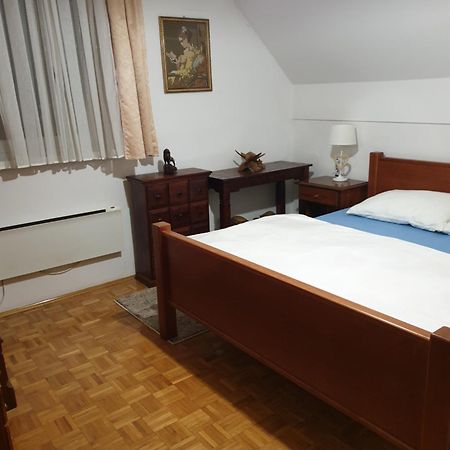 Terme Catez Apartma Nine Catez ob Savi Rum bild